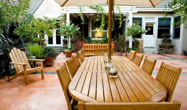 Elegant-Patio-Furniture